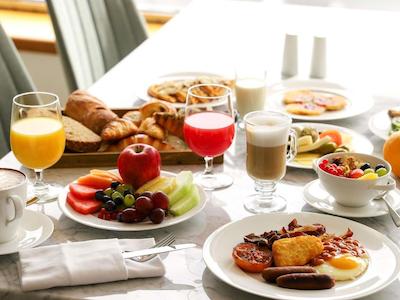 کوئین الیزابت 2