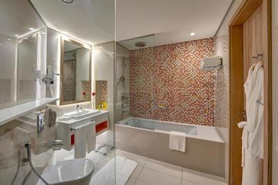 ال خوری آتریوم هتل