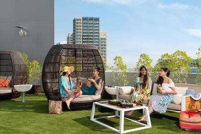 گلف کورت هتل بیزینس بی