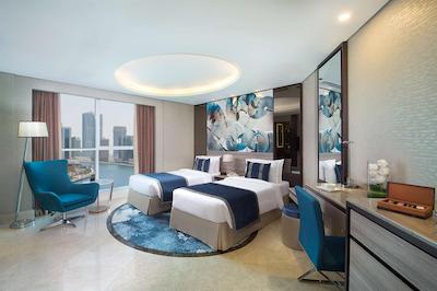 گلف کورت هتل بیزینس بی