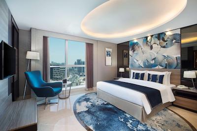 گلف کورت هتل بیزینس بی