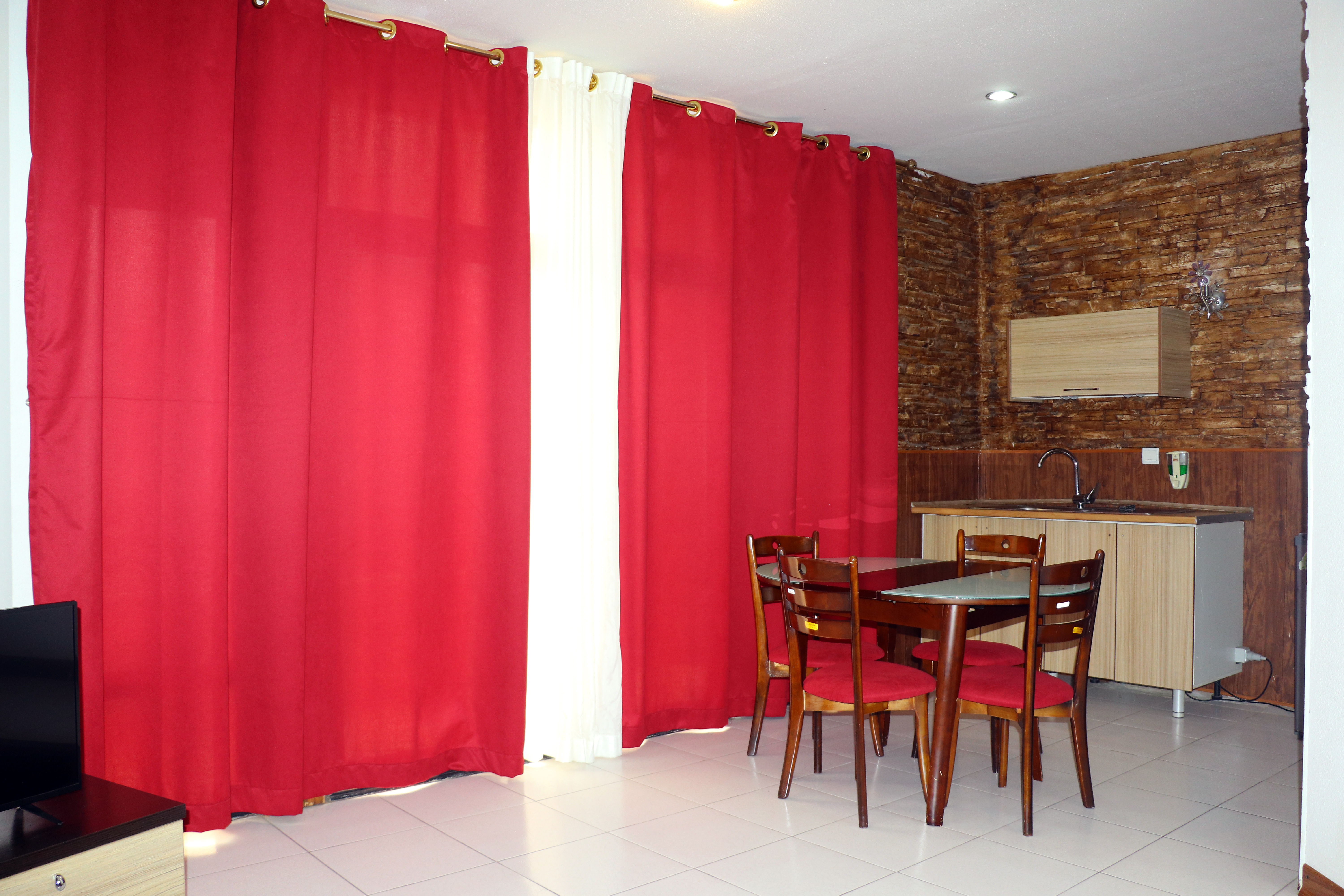 هتل پارسیان کیش