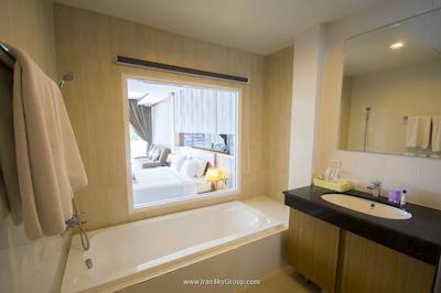 شانایا پوکت ریزورت اند اسپا