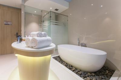 بیاند پاتونگ