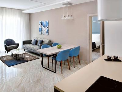 هتل آپارتمان موونپیک داون تاون دبی