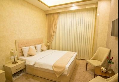 هتل آزادی تبریز