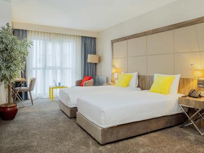 آیبیس استایل استانبول بومونتی هتل