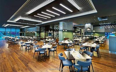 تایتانیک داون تاون بی اغلو