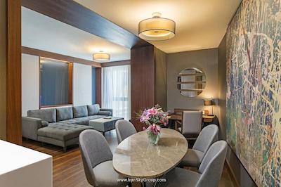 تایتانیک داون تاون بی اغلو