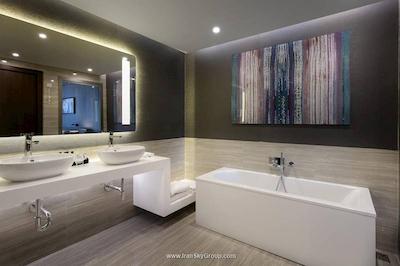 تایتانیک داون تاون بی اغلو