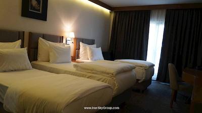 یوکسل استانبول ینیکاپی