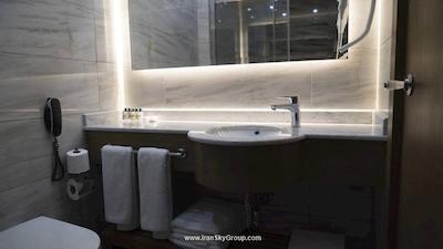 یوکسل استانبول ینیکاپی