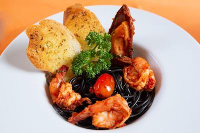 پاتونگ بی هیل ریزورت اند اسپا