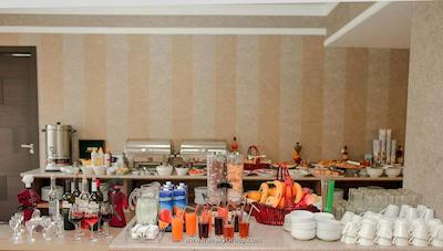 ال پلازا هتل