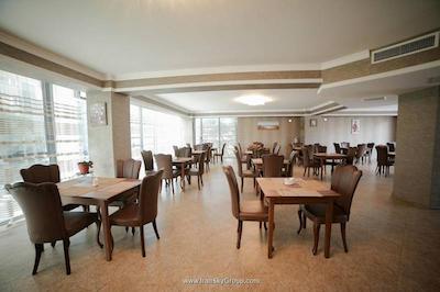 ال پلازا هتل