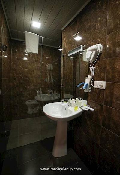 ال پلازا هتل