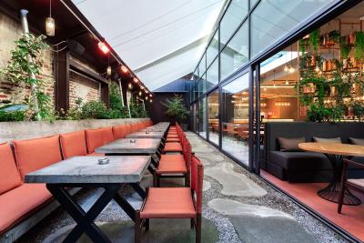 آیوتا هتل تفلیس