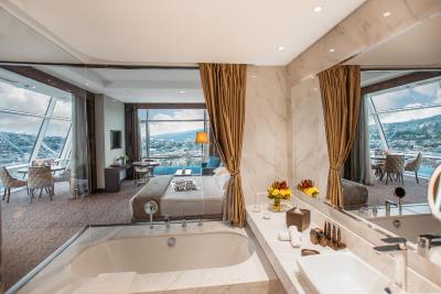 بیلتمور هتل تفلیس