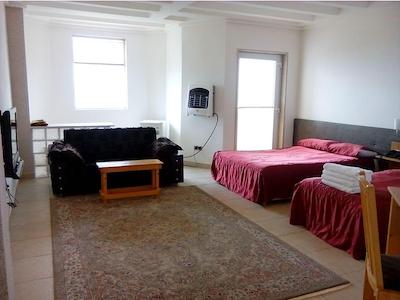 هتل آپارتمان ملل بندر انزلی