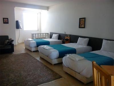 هتل آپارتمان ملل بندر انزلی