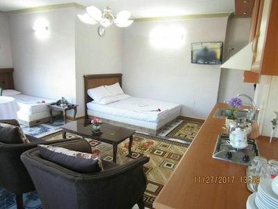 هتل آپارتمان مینا مشهد