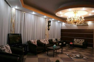 هتل آپارتمان مینا مشهد