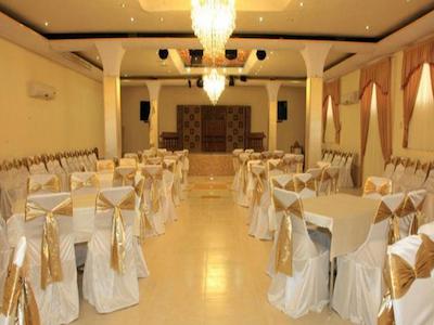 هتل نقش شاپور داراب