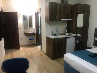 بیزاس سوئیت