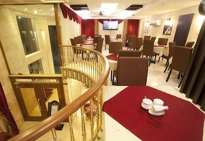 هتل هفت آسمان