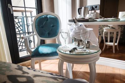 انتوسا پالاس هتل اند اسپا