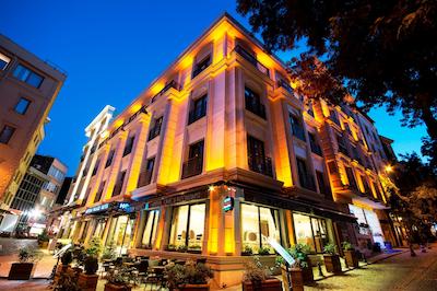 انتوسا پالاس هتل اند اسپا