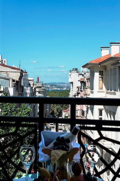 انتوسا پالاس هتل اند اسپا