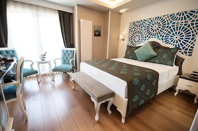 انتوسا پالاس هتل اند اسپا