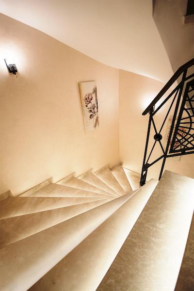 انتوسا پالاس هتل اند اسپا