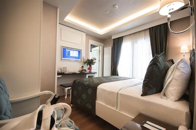 انتوسا پالاس هتل اند اسپا