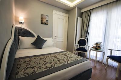 انتوسا پالاس هتل اند اسپا