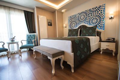 انتوسا پالاس هتل اند اسپا