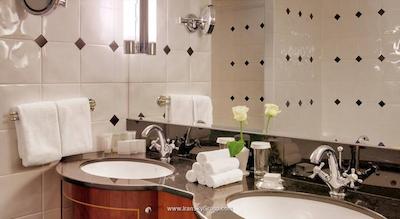 کمپینسکی هتل مویکا 22