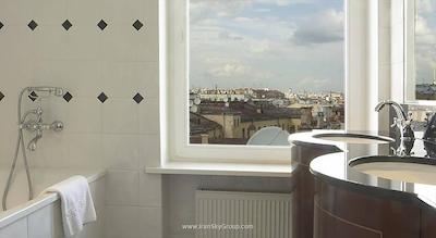 کمپینسکی هتل مویکا 22