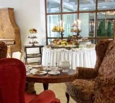 کمپینسکی هتل مویکا 22