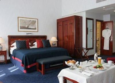 کمپینسکی هتل مویکا 22