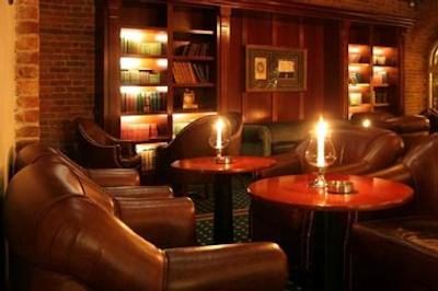 کمپینسکی هتل مویکا 22