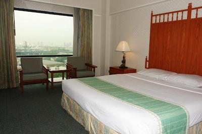 بانکوک پالاس هتل