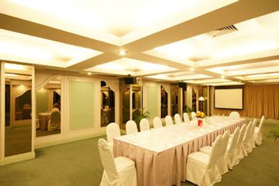 بانکوک پالاس هتل