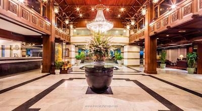 بانکوک پالاس هتل