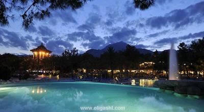 مارتی مایرا کمر