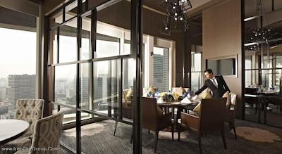 پن پاسیفیک سرویس سوئیس اورچارد