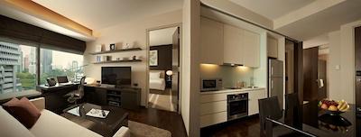 پن پاسیفیک سرویس سوئیس اورچارد