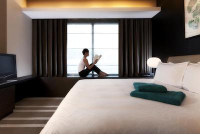 پن پاسیفیک سرویس سوئیس اورچارد