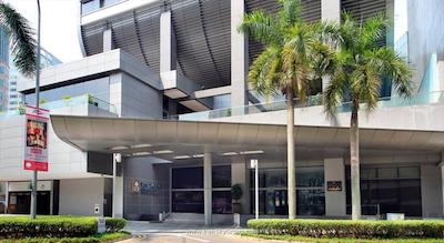 پن پاسیفیک سرویس سوئیس اورچارد